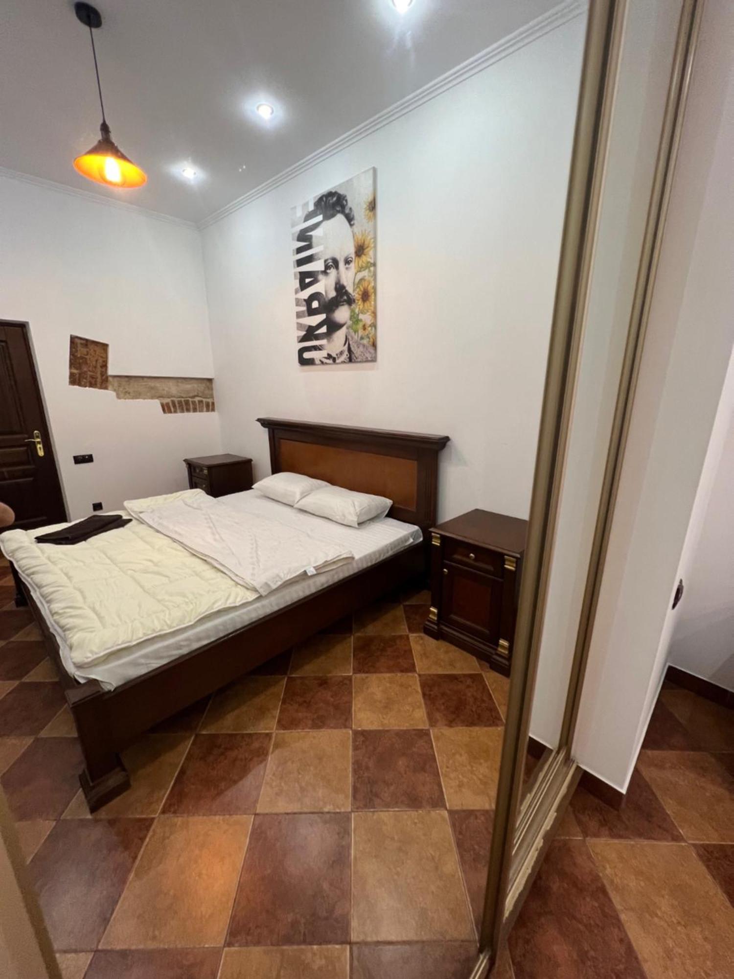 Apartment Ukrainian House на площі ринок Lemberg