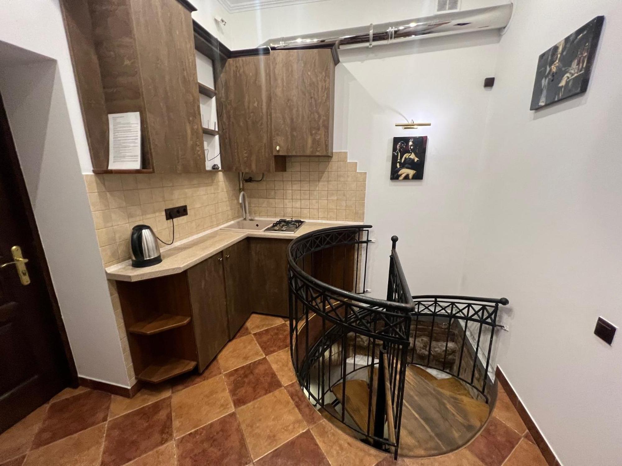Apartment Ukrainian House на площі ринок *